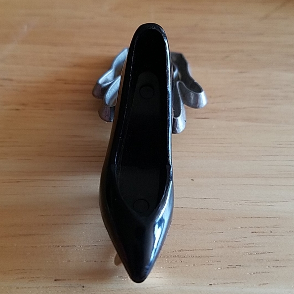 Vintage black shoe brooch pin - Picture 2 of 2